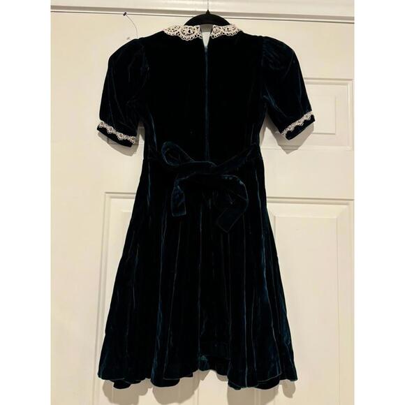 EUC Pleasant Company Dress Like Your Doll Molly Velvet Green Dress Size 8 - Picture 2 of 2